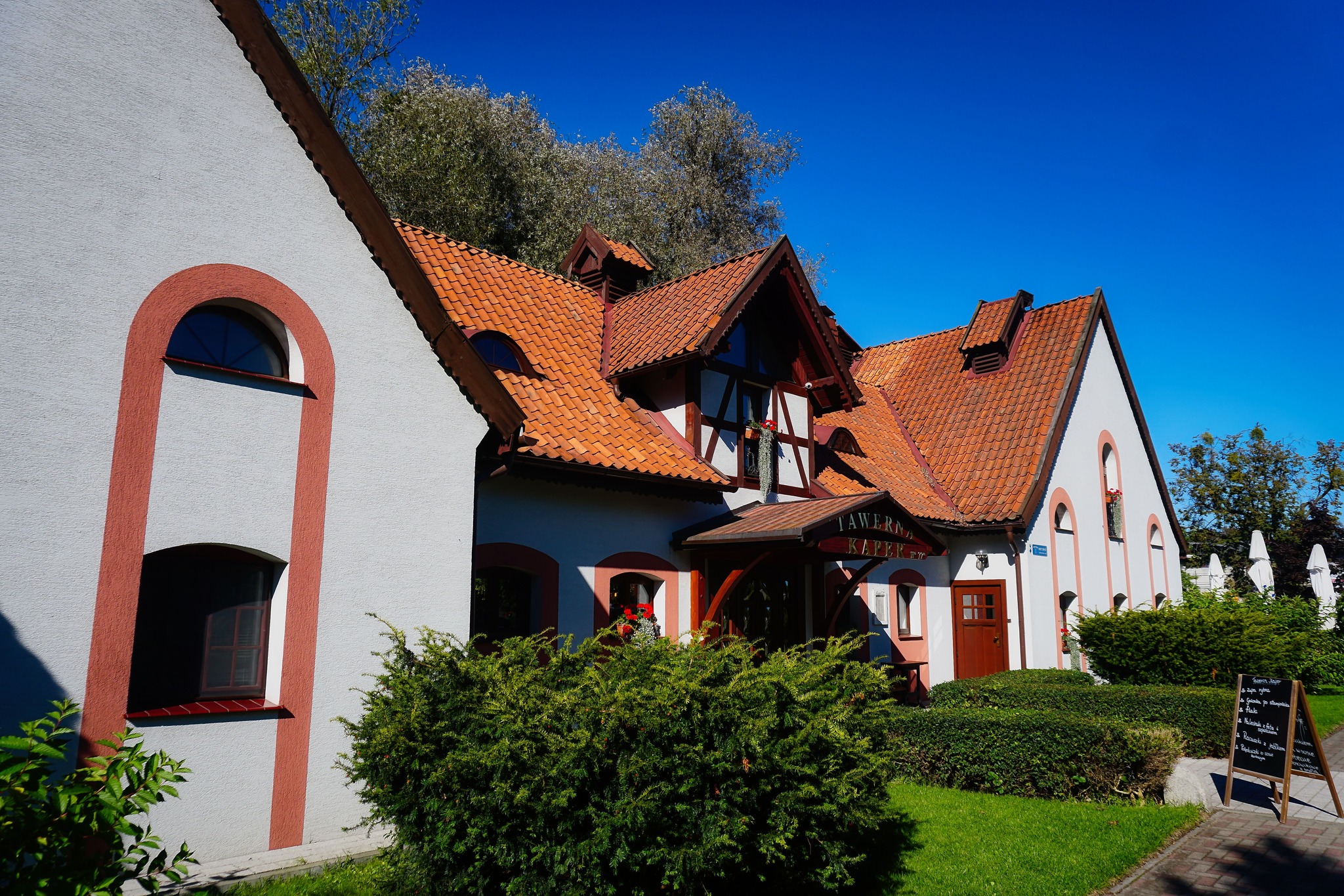 Hotel Kaper nad Jeziorem Jeziorak w Iławie